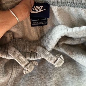 Nike Sweatpants